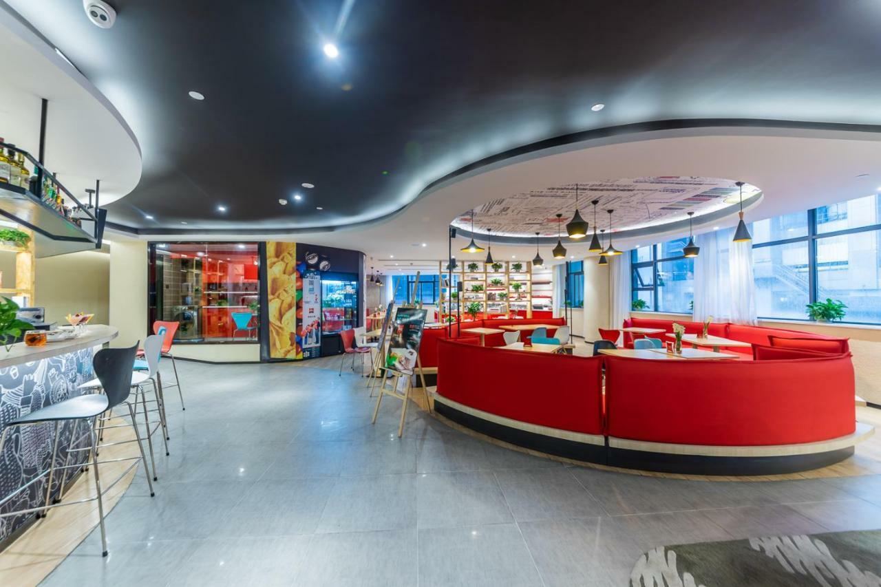 Ibis Chongqing Jiefangbei Pedestrian Street Hotel Exterior foto
